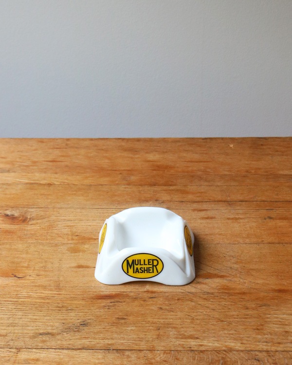 "MULLER" A.d.v. Ashtray"MULLER" ߥ륯饹γ