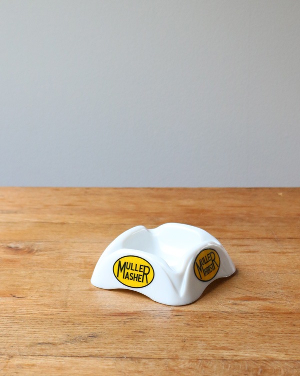 "MULLER" A.d.v. Ashtray"MULLER" ߥ륯饹γ