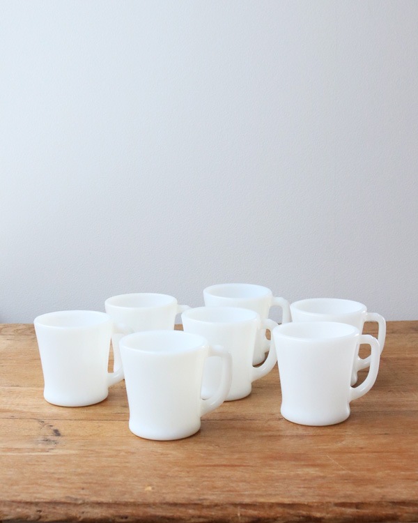 "Fire King"  Milk Glass Mug�åե����䡼���󥰥ߥ륯���饹�ޥ�