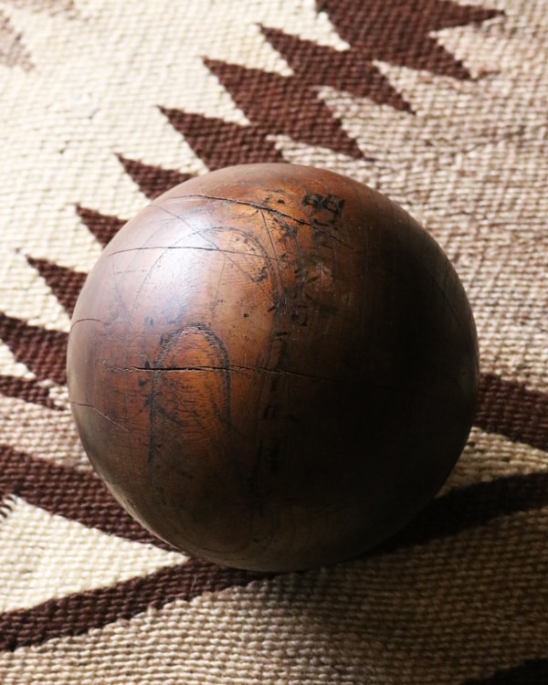 古い 木製 球体 オブジェ ボール 古道具 アンティーク Wood Ball｜木製のボール
