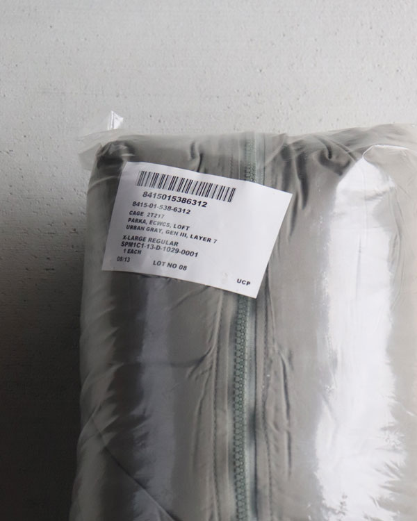 N.O.S. Y2K Gray ECWCS Gen�� Level 7 Parka (XL)
