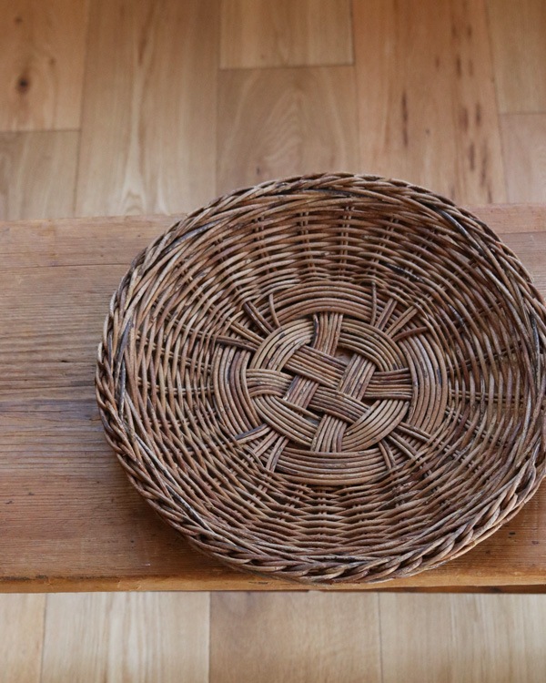 Akebia Tray M�ä����ӥȥ쥤 M