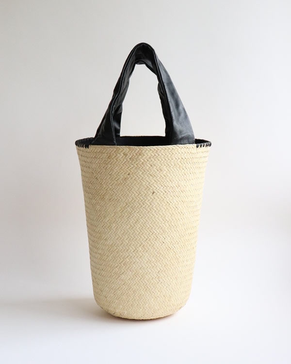 WARANGWAYAN【美品/希少】FUTO 革手バスケット 黒 ワランワヤン WARANGWAYAN【美品/希少】FUTO 革手バスケット 黒 ワランワヤン