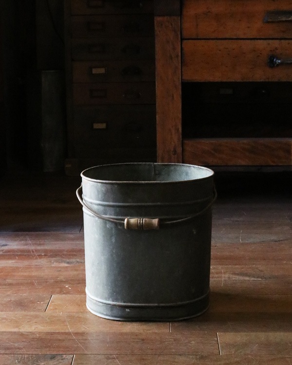 Galvanized Bucket B�å֥ꥭ�ΥХ��� B