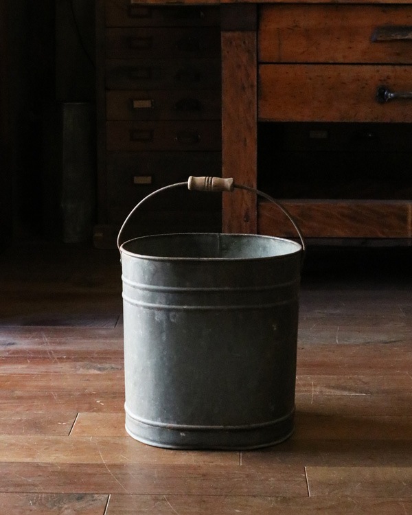 Galvanized Bucket B�å֥ꥭ�ΥХ��� B