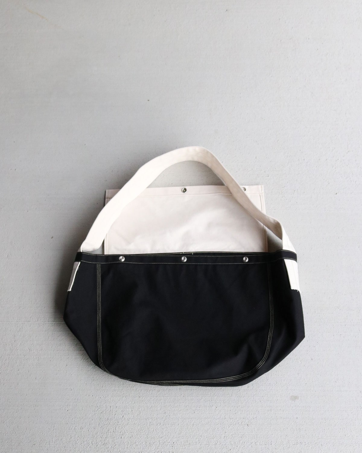 LABOR DAY �졼�С��ǥ���GAME BAG EXCL. ���������롼���� ������Хå���BLACK/NATURAL��