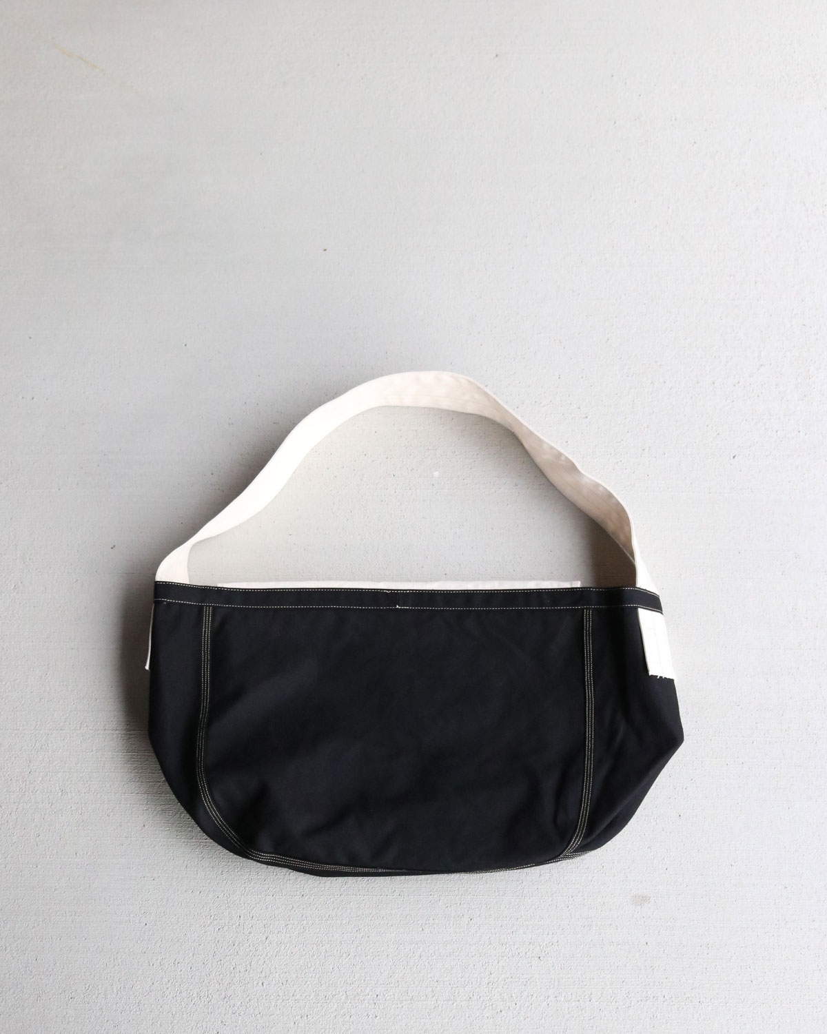 LABOR DAY �졼�С��ǥ���GAME BAG EXCL. ���������롼���� ������Хå���BLACK/NATURAL��