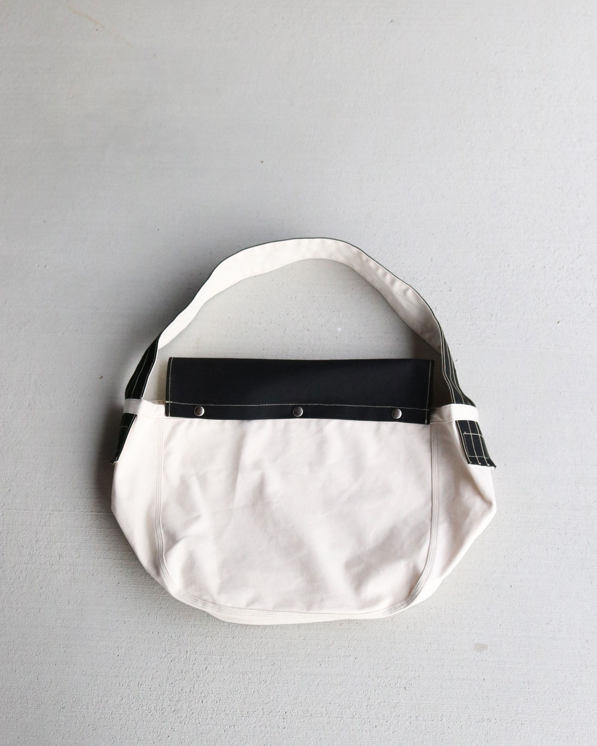 LABOR DAY �졼�С��ǥ���GAME BAG EXCL. ���������롼���� ������Хå���NATURAL/BLACK��