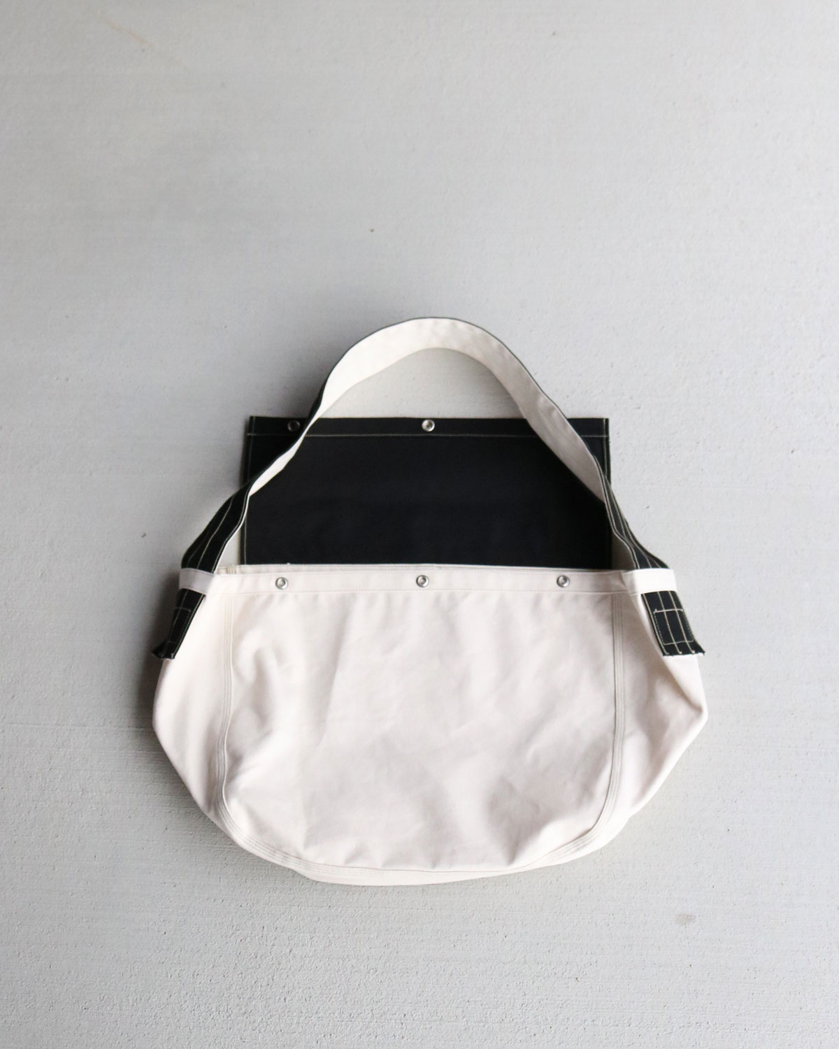 LABOR DAY �졼�С��ǥ���GAME BAG EXCL. ���������롼���� ������Хå���NATURAL/BLACK��