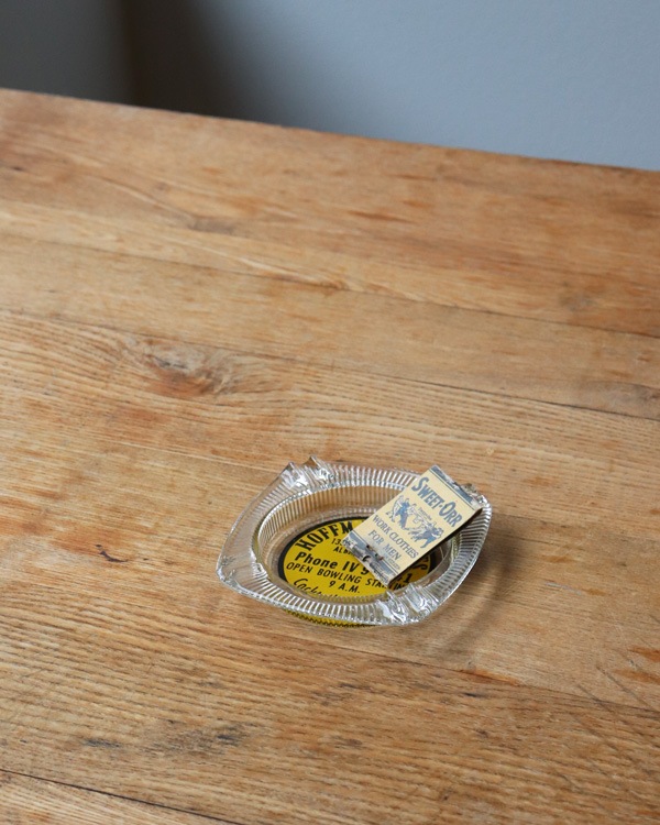 "HOFFMAN LANES" Ashtray��"HOFFMAN LANES" ���饹����