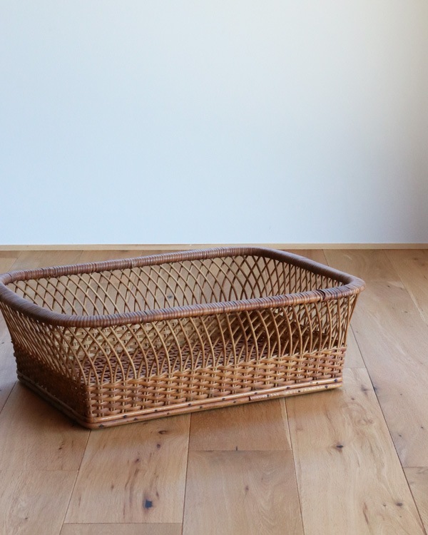 Rattan Clothes Basket�å饿�� æ�ᤫ��