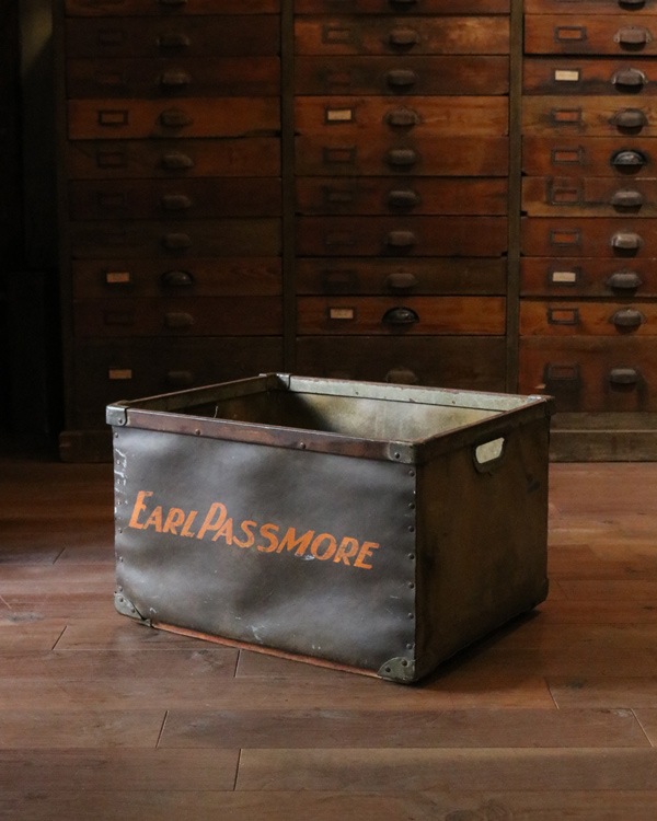 "EARLPASSMORE" Fiber Container��"EARLPASSMORE"�ե����С�����ƥʡ�