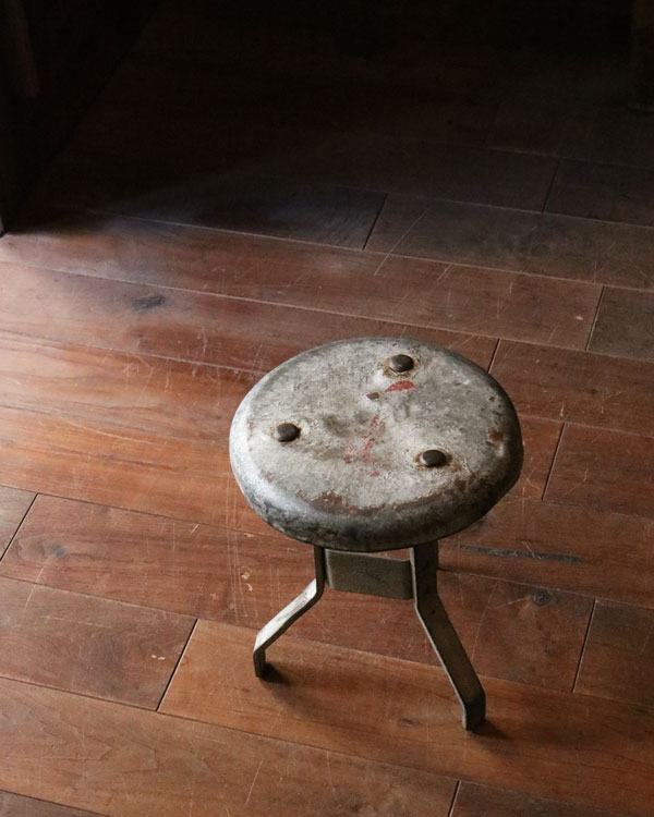 Early Milking Stool�å����꡼�ߥ륭�󥰥��ġ���