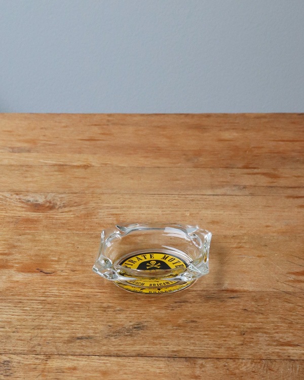 "PIRATE MOTEL" Ashtray��"PIRATE MOTEL" ���饹����