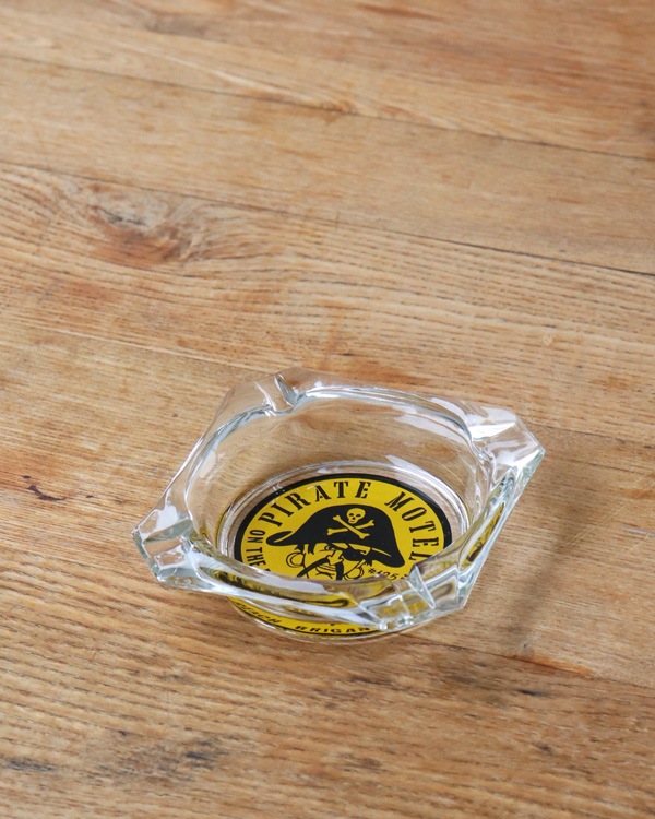 "PIRATE MOTEL" Ashtray��"PIRATE MOTEL" ���饹����