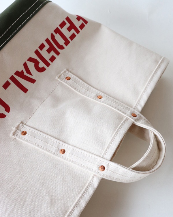 LABOR DAY �졼�С��ǥ��� REINFORCED CARGO BAG �꡼��ե������� �������Хå�