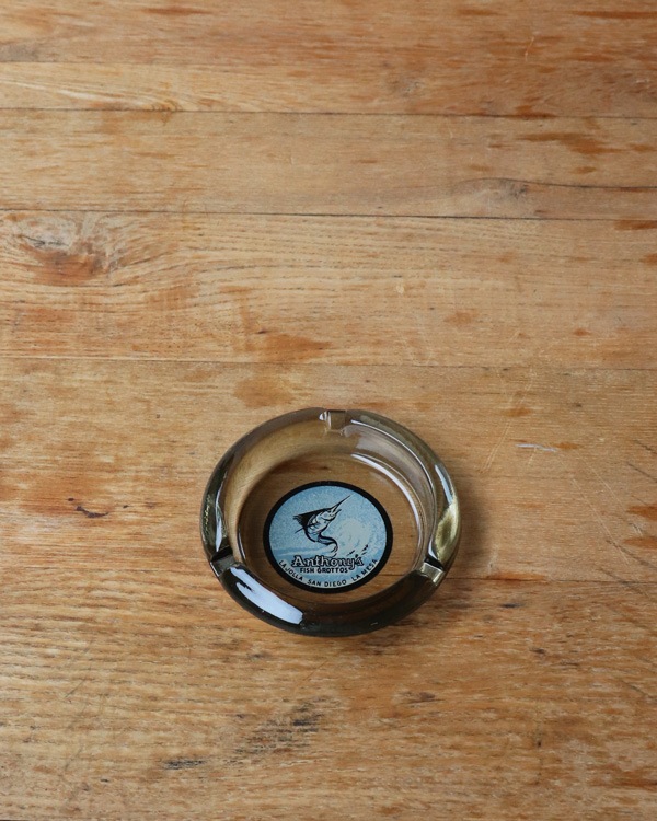 "Anthonys FISH GROTTOS" Ashtray"Anthonys FISH GROTTOS" 饹