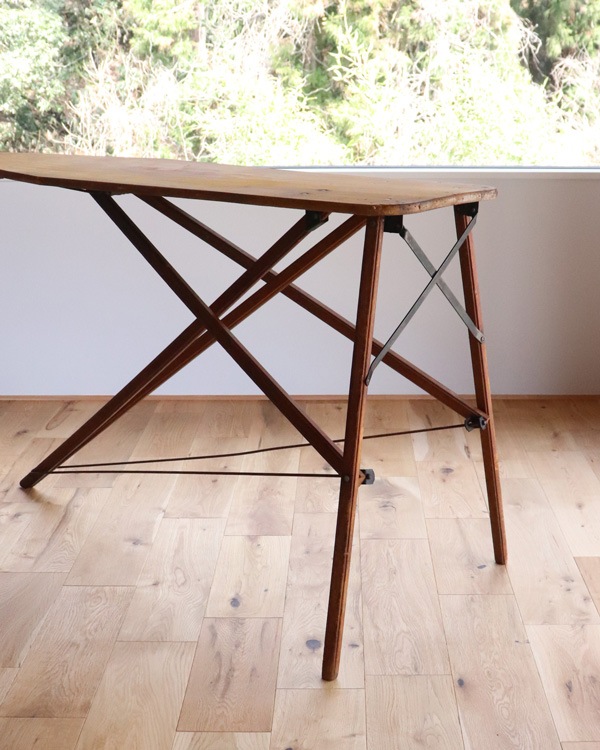 Solid Ironing Board B�å���å� ���������� B