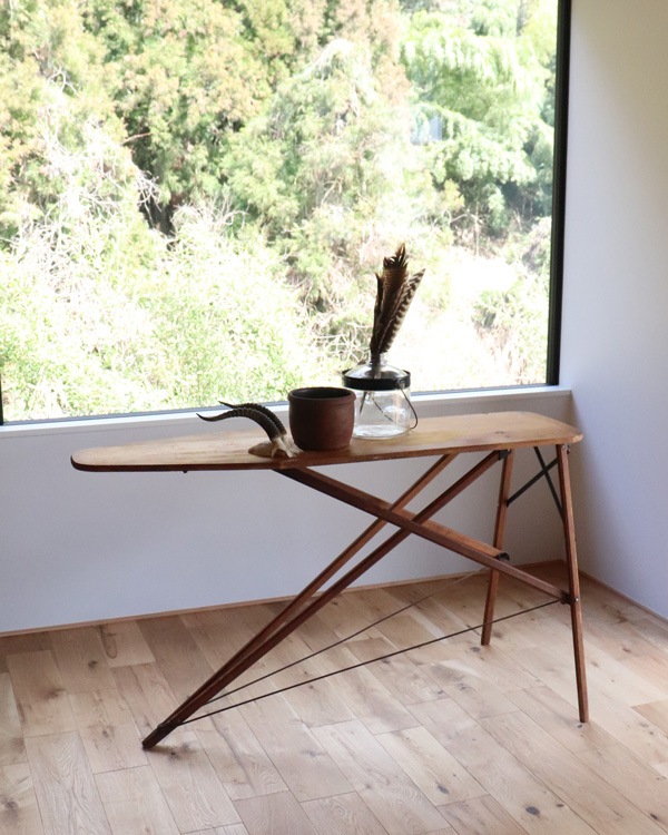 Solid Ironing Board B�å���å� ���������� B