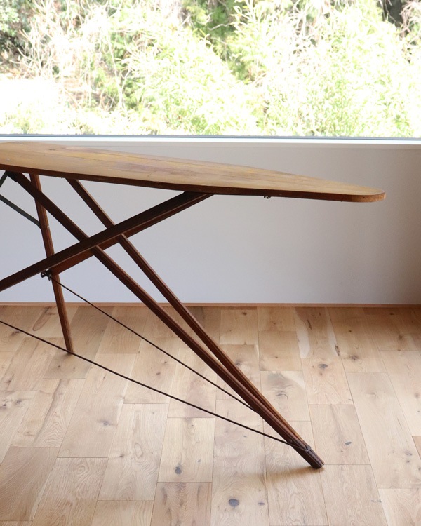 Solid Ironing Board B�å���å� ���������� B