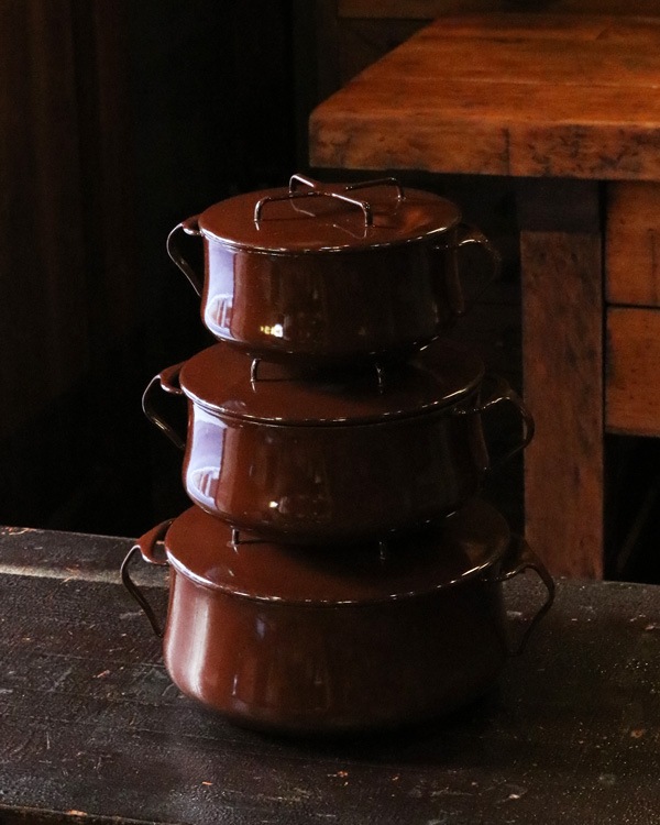 Dansk Enamelware Brown Casserole DP-05�å��󥹥� ���ʥ�륦���� �֥饦�󥭥㥻������ DP-05