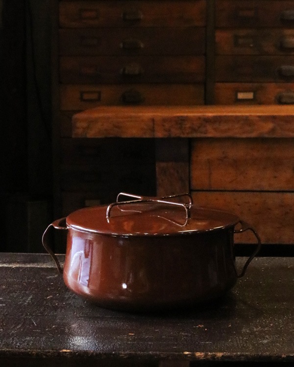 Dansk Enamelware Brown Casserole DP-05�å��󥹥� ���ʥ�륦���� �֥饦�󥭥㥻������ DP-05