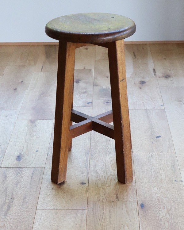 Wooden Round Stool RS-01�������饦��ɥ��ġ��� RS-01