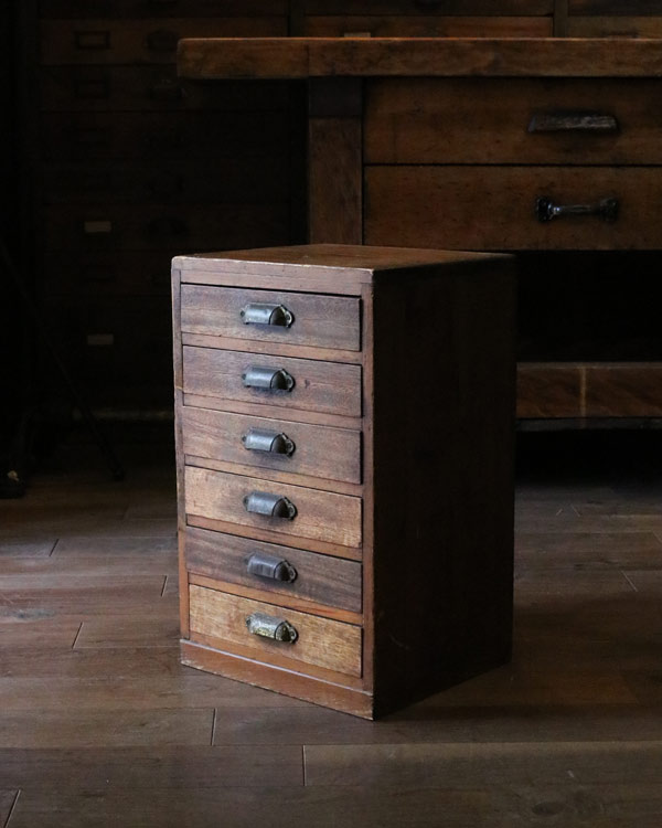 Wooden Drawer H�������������Ф� H