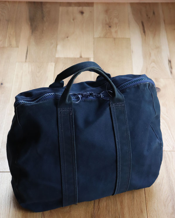 Vintage 80s Navy Canvas Zipper Bag