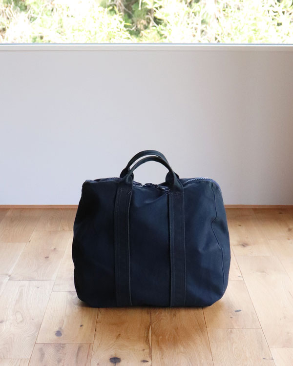 Vintage 80s Navy Canvas Zipper Bag