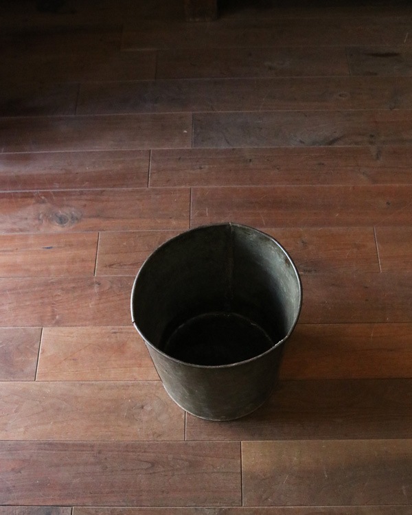 Metal Bucket�å᥿��Х���