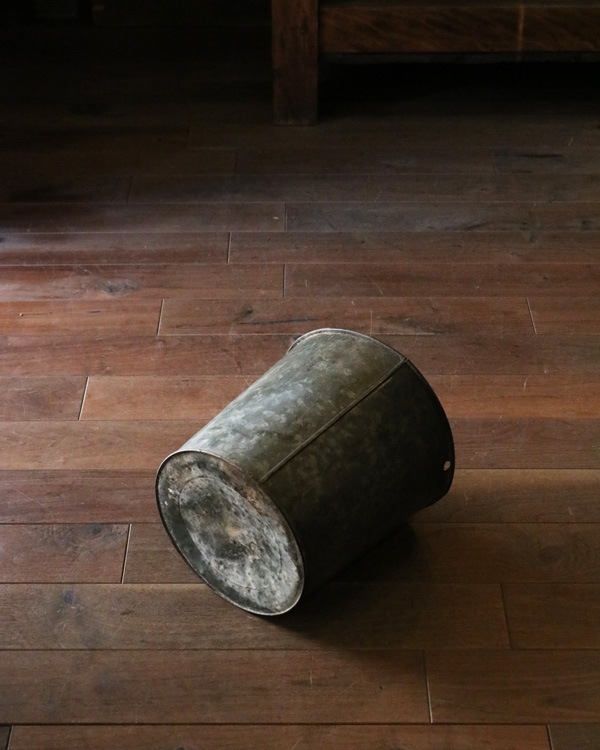 Metal Bucket�å᥿��Х���