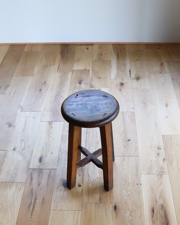Wooden Round Stool RS-04｜木製ラウンドスツール RS-04