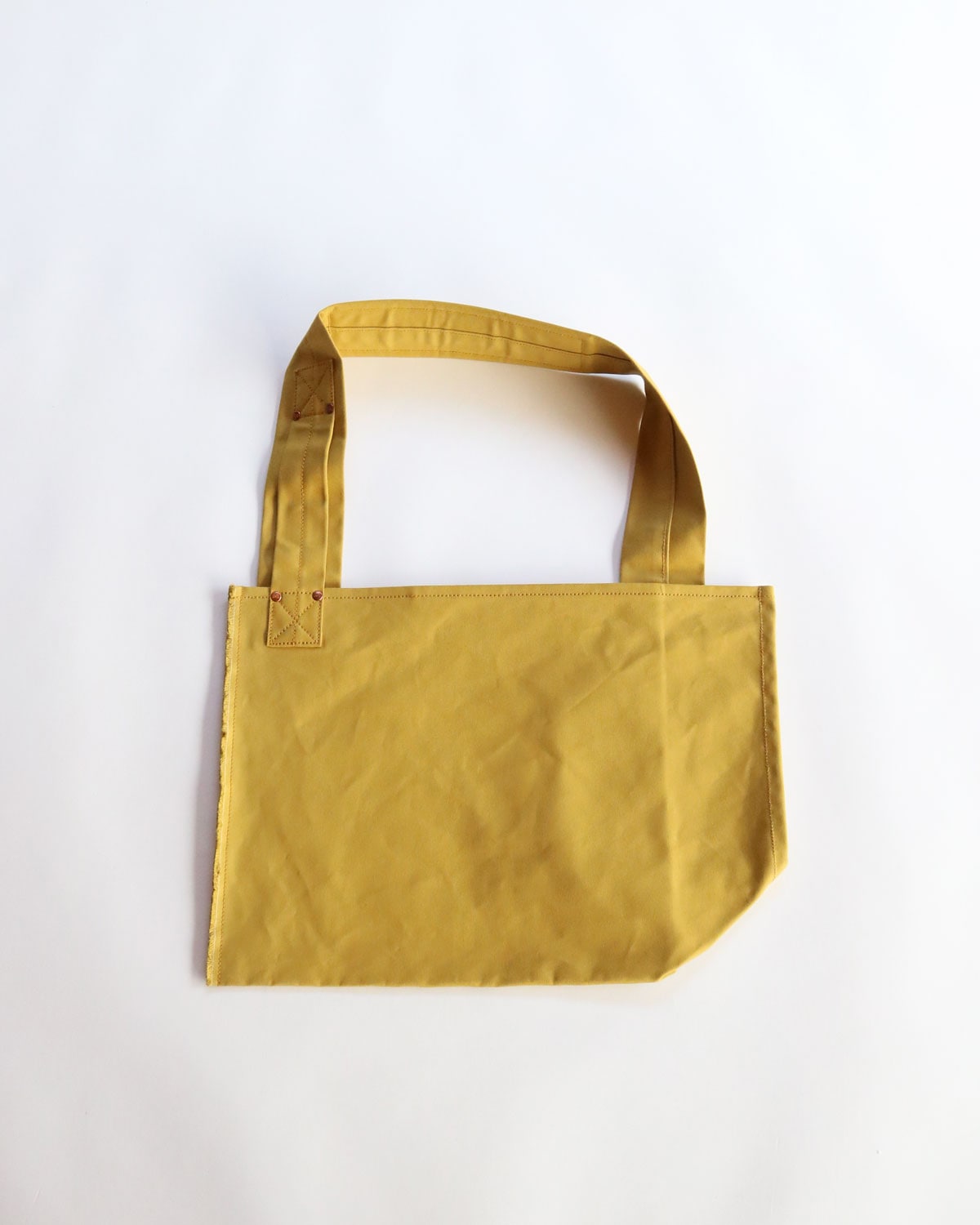 LABOR DAY �졼�С��ǥ���DELIVERY BAG �ǥ�Х꡼�Хå� ��HONEY��