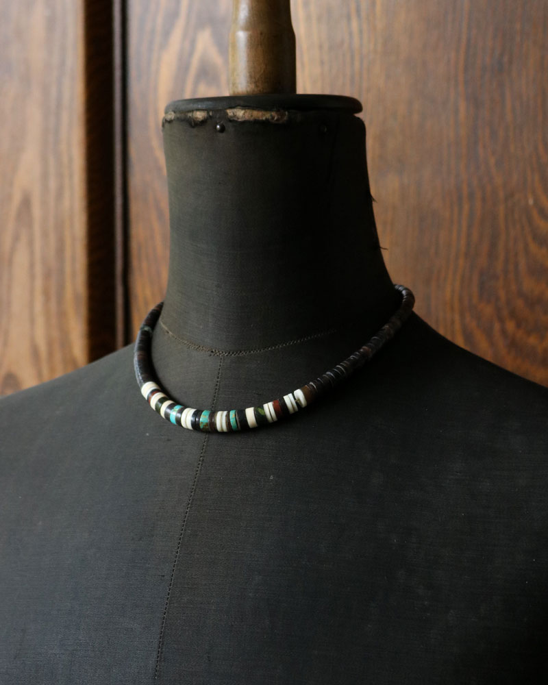 c.1950s Native American Dark Heshi Beads Necklace with Turquoise