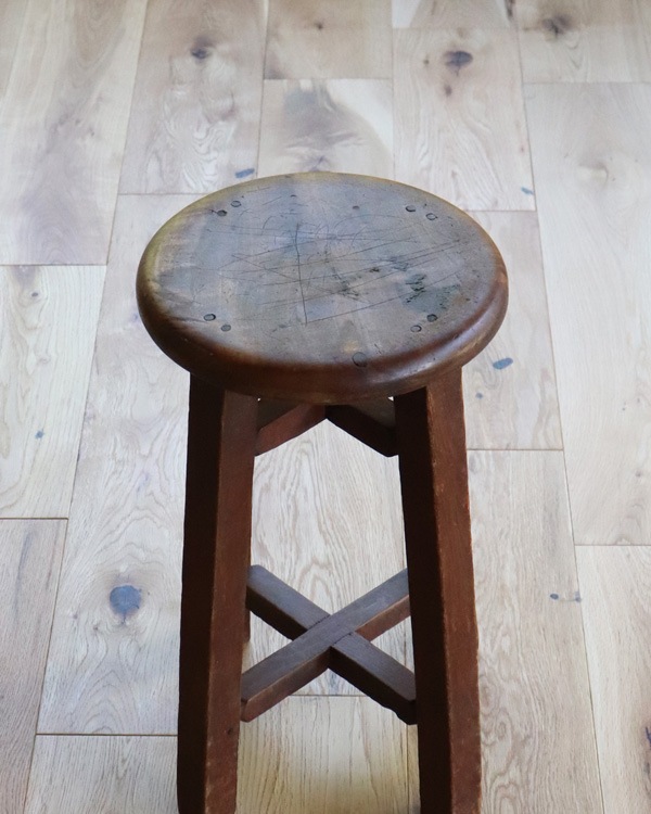 Wooden Round Stool RS-05�������饦��ɥ��ġ��� RS-05