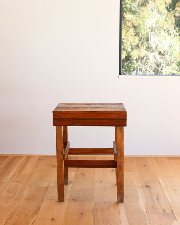 Square Stool�å����������ġ���