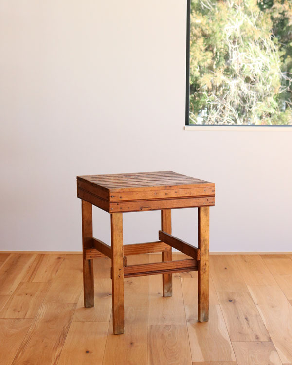 Square Stool�å����������ġ���