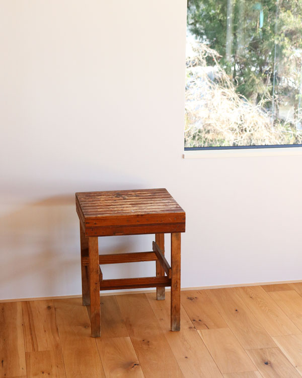 Square Stool�å����������ġ���