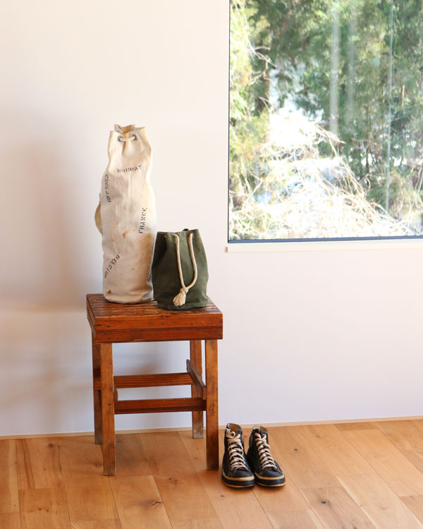 Square Stool�å����������ġ���