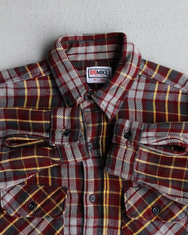 Vintage 80s Plaid BIG MIKE Flannel Shirt (L)