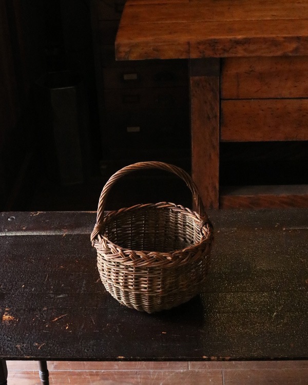 Rattan One Handle Basket | �饿����ϥ�ɥ�Х����å�