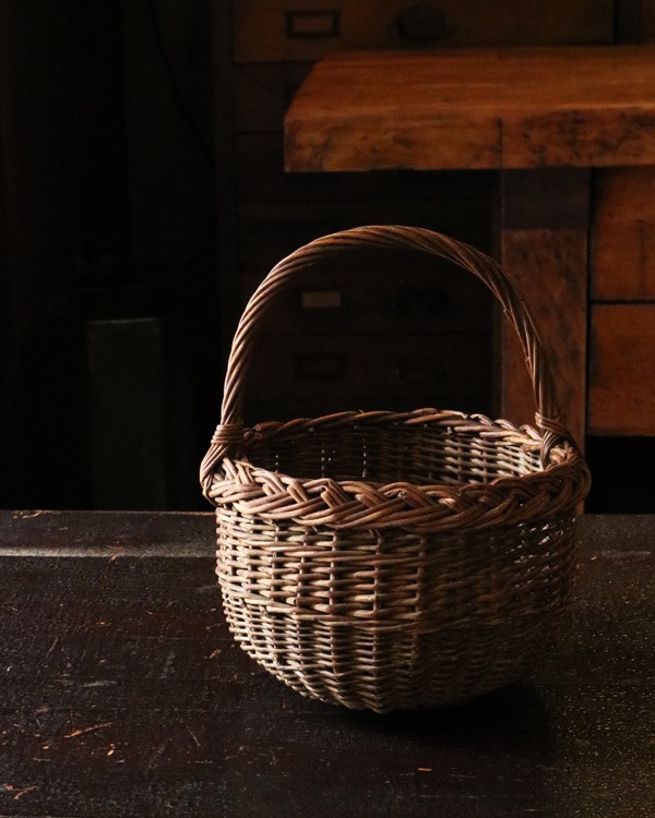Rattan One Handle Basket | �饿����ϥ�ɥ�Х����å�