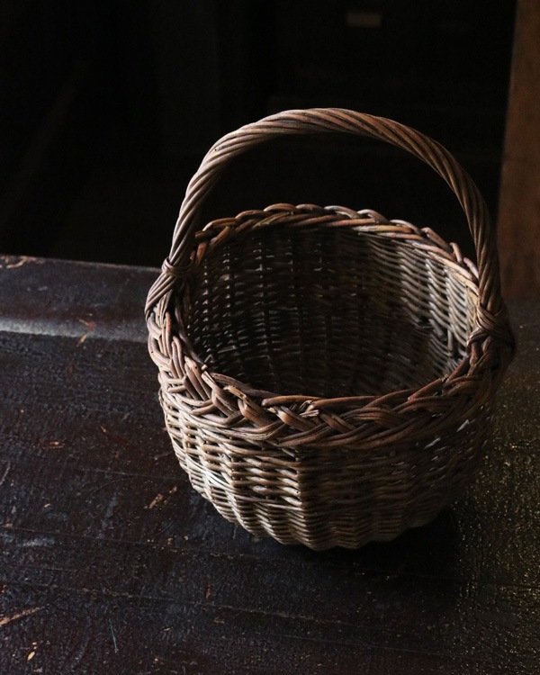 Rattan One Handle Basket | �饿����ϥ�ɥ�Х����å�