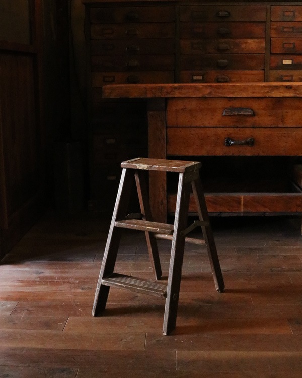 Step Ladder Small B�å��ƥåץ���� ���⡼�� B