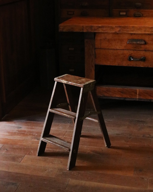 Step Ladder Small B�å��ƥåץ���� ���⡼�� B