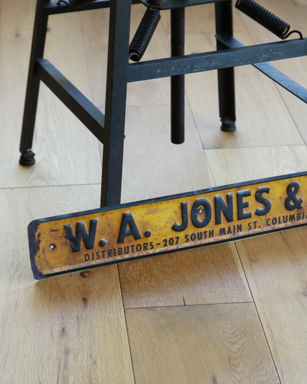 c.1930s "W.A. JONES & SON" Tin Sign��1930ǯ�庢 "W.A. JONES & SON" �֥ꥭ�Ǻ�Υ�����