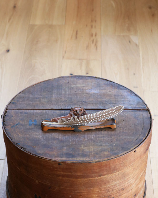 "LION" Pen Tray��"LION" �ڥ�ȥ졼