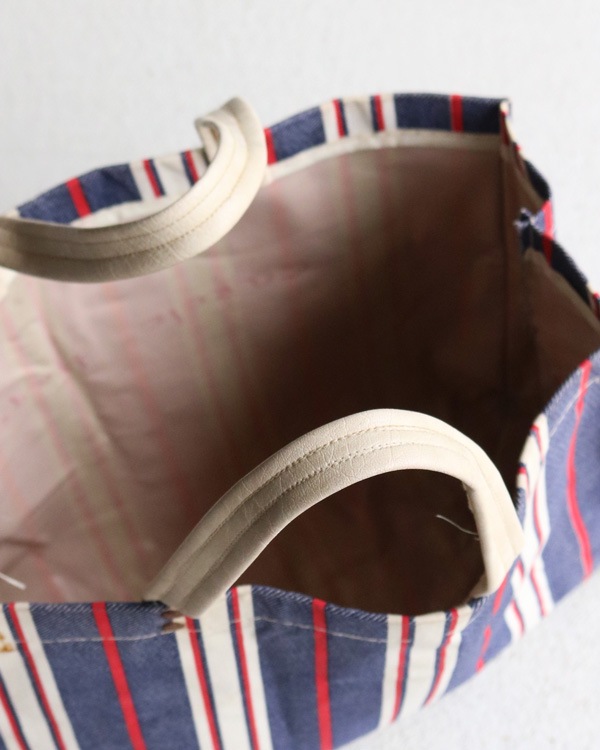 1960s Mid-Century Striped Utility Tote�� 1960ǯ�庢 �ߥåɥ������꡼ ���ȥ饤�� �桼�ƥ���ƥ��ȡ���