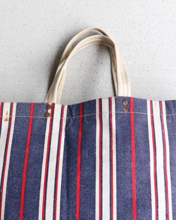 1960s Mid-Century Striped Utility Tote�� 1960ǯ�庢 �ߥåɥ������꡼ ���ȥ饤�� �桼�ƥ���ƥ��ȡ���